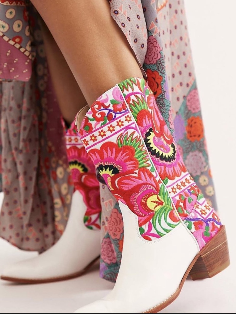 Selina Pink Embroidered Heeled Cowboy Boots